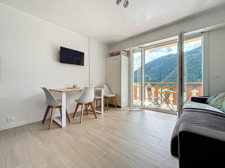 Beau Studio 5 Places A Auron - Plein Coeur Station Сент-Этьен-де-Тине Экстерьер фото